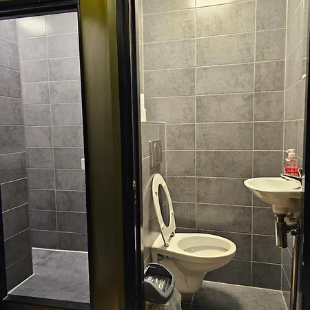 Crossroads Hostel Amsterdam Room photo